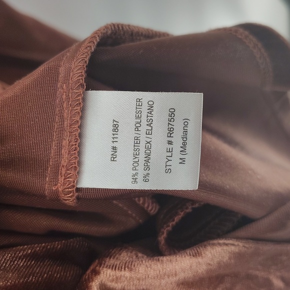 Rokoko By Dazz Size Medium Rose Color Velour Button Down Blouse Long Sleeve - Picture 5 of 6